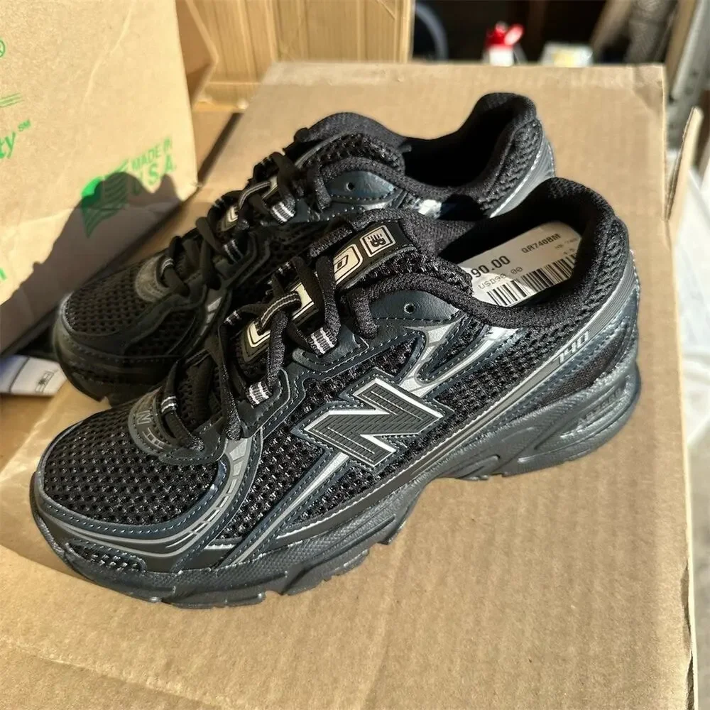 New Balance 740 Sneakers Womens US 6 Black Gray Silver Metallic Lace-Up